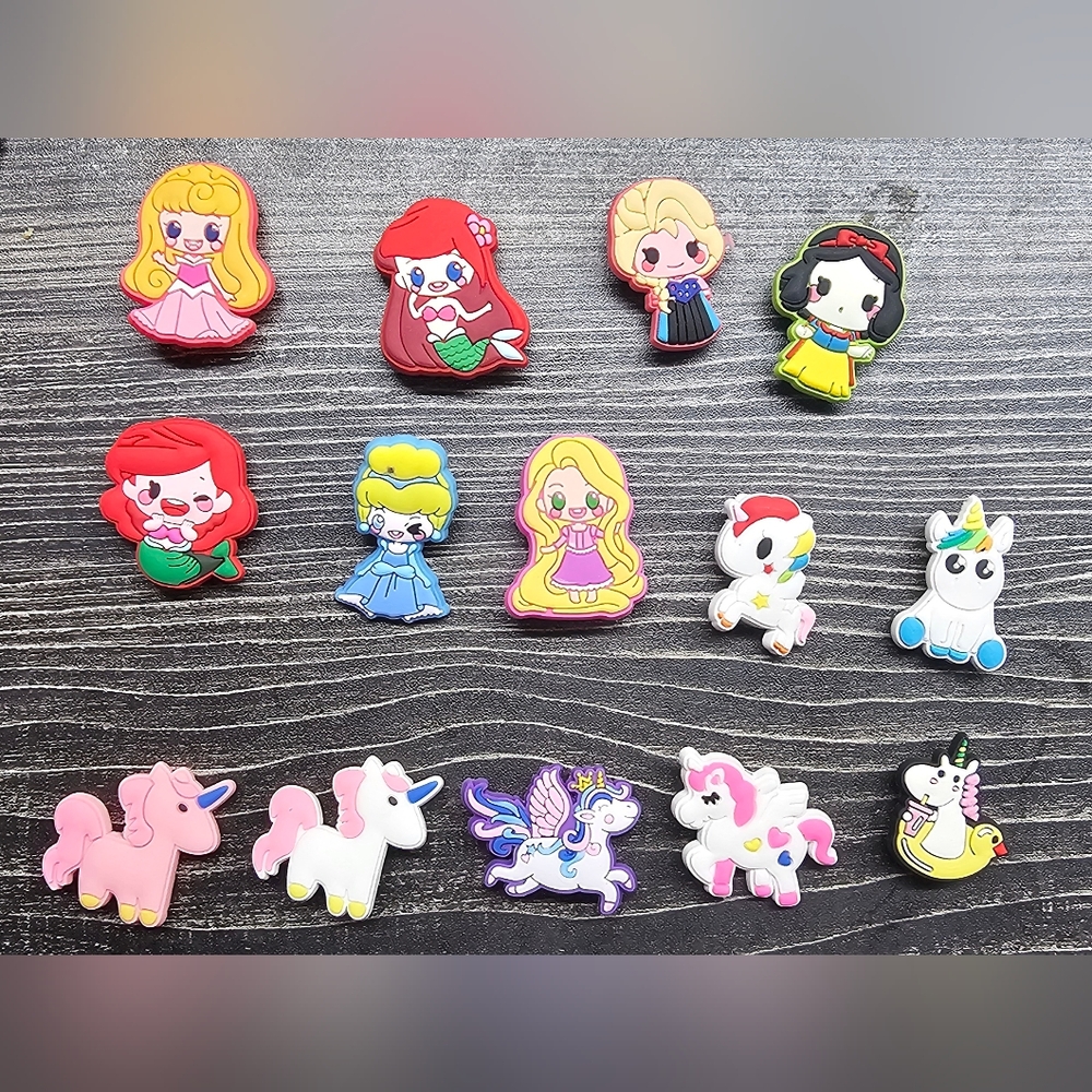 Colorful Cartoon Character Shoe Charms Set